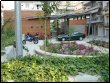 Διαμόρφωση της πλατείας πάνω απο το parking